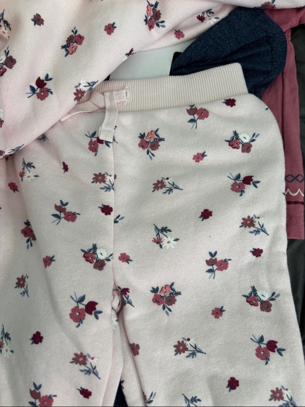 🆕 Kids Headquarters 4 piece Pink Floral Smocked Top & Leggings Set, 2T - NWT - Picture 4 of 7